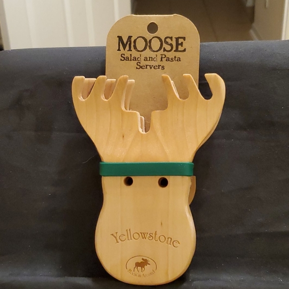 Moose Salad & Pasta Servers - Picture 1 of 5